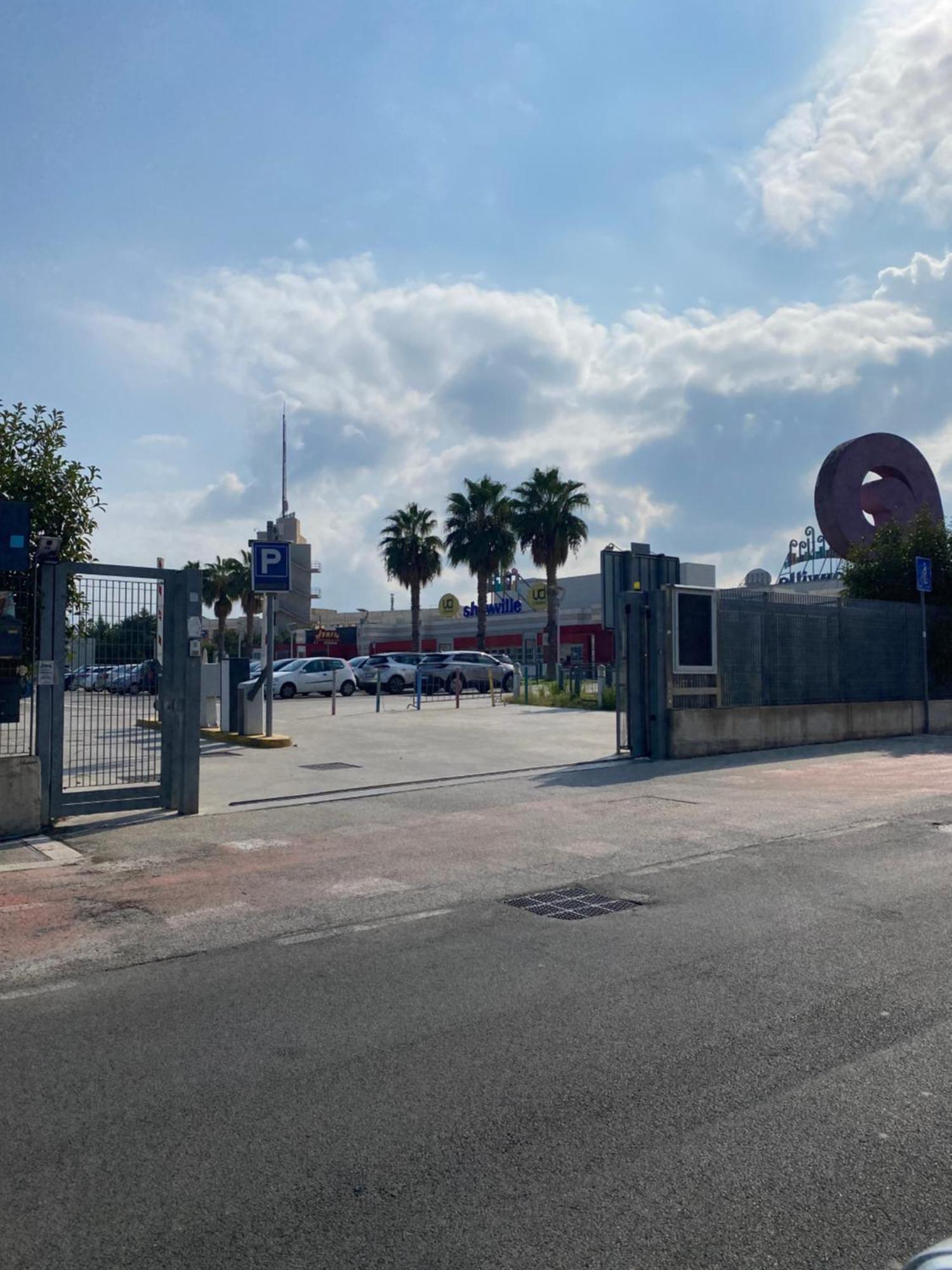 Jungalow Suite Bari Exterior foto